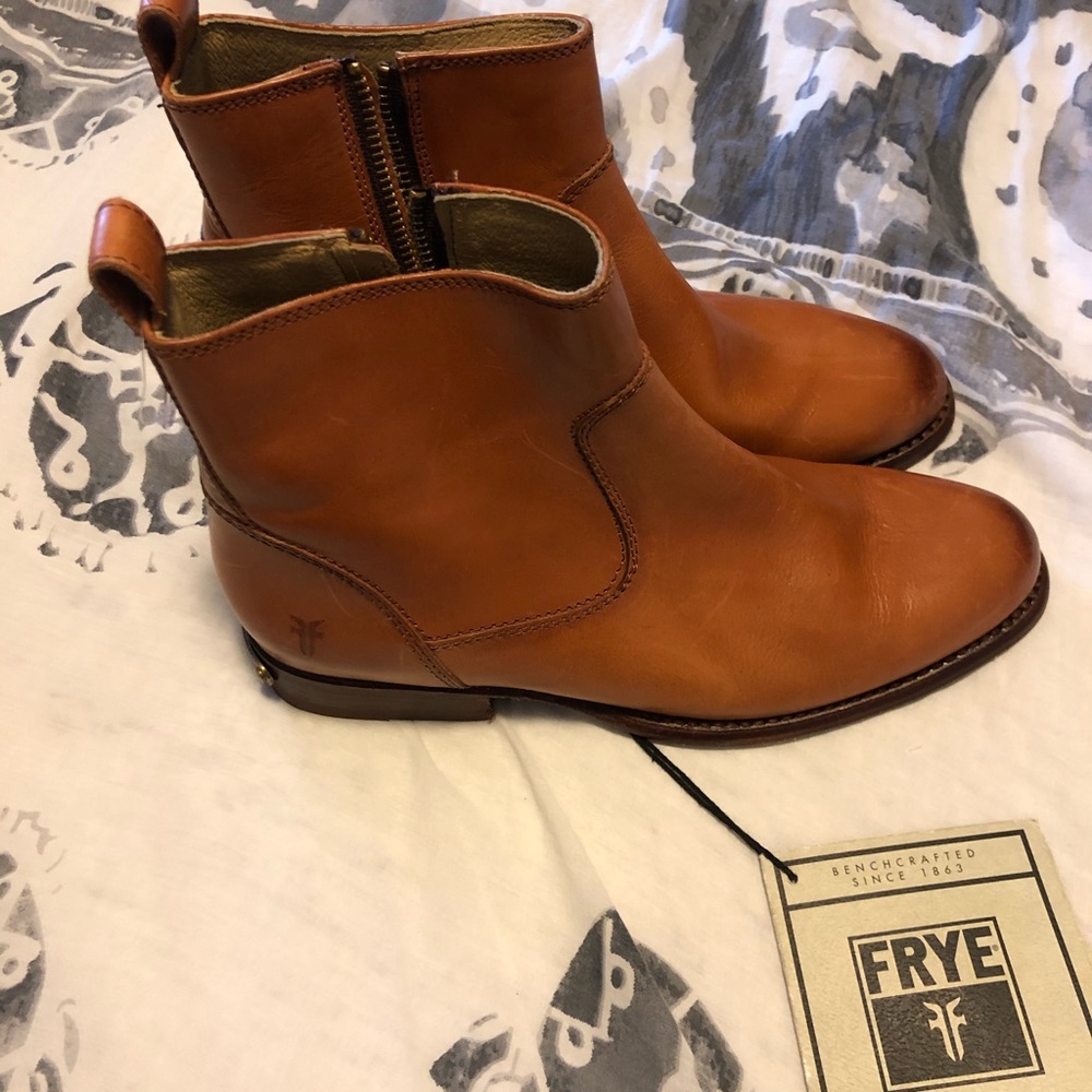 FRYE never worn leather booties